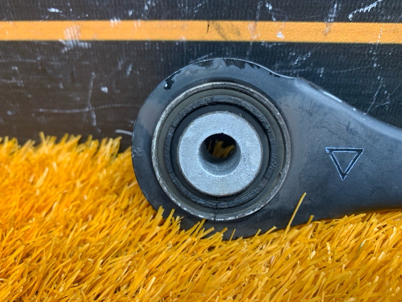 Рычаг подвески верхний, 300 рублей, Красноярск