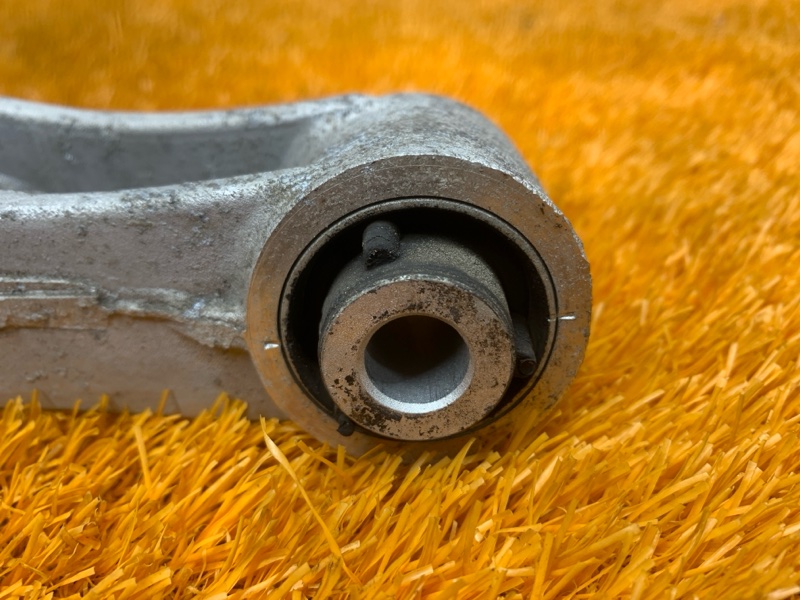 Рычаг подвески верхний, 500 рублей, Красноярск