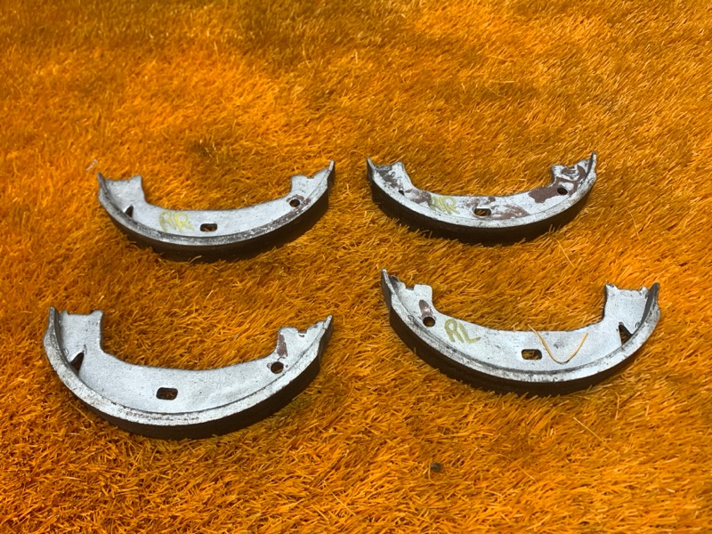 Колодки ручника, 500 рублей, Красноярск