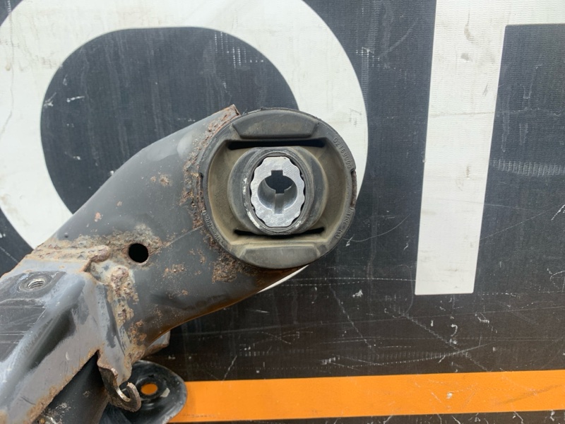 Балка поперечная (подрамник), 2880 рублей, Красноярск