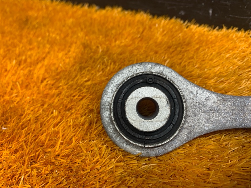 Рычаг подвески верхний, 500 рублей, Красноярск