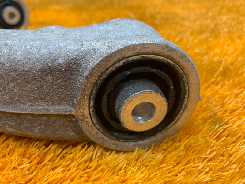 Рычаг подвески нижний, 500 рублей, Красноярск