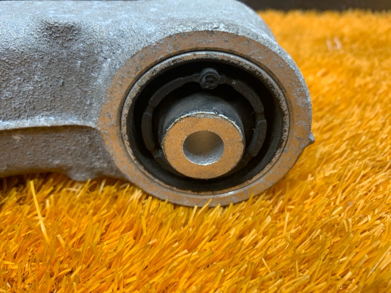 Рычаг подвески нижний, 500 рублей, Красноярск