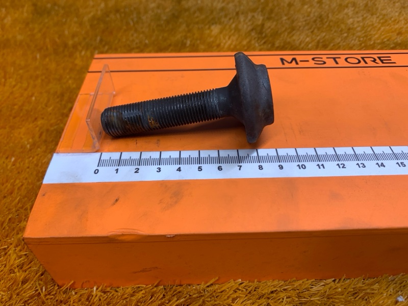 Болт привода, 200 рублей, Красноярск