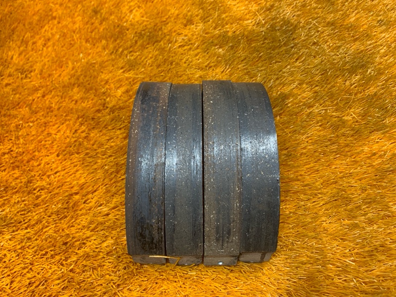 Колодки ручника, 1000 рублей, Красноярск