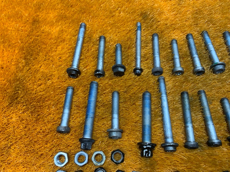 Болты и гайки задней подвески, 620 рублей, Красноярск