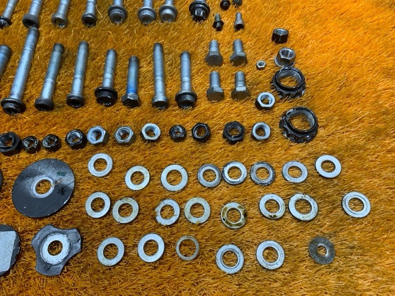 Болты и гайки задней подвески, 620 рублей, Красноярск