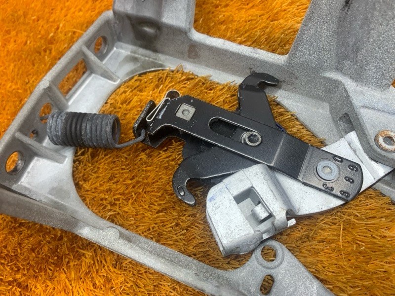 Механизм стояночного тормоза, 300 рублей, Красноярск