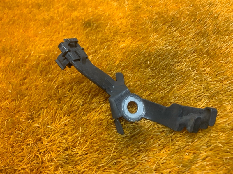 Кронштейн проводки, 200 рублей, Красноярск