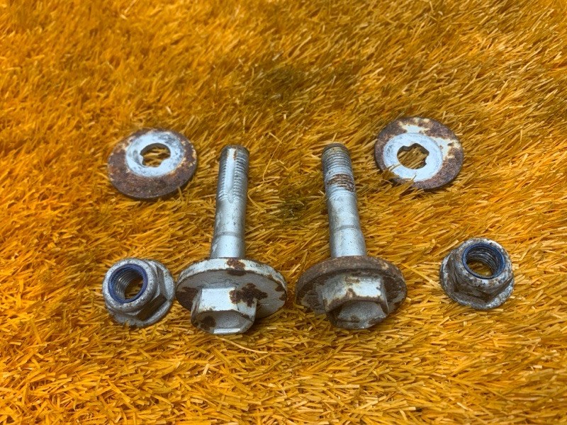 Болт развальный, 450 рублей, Красноярск