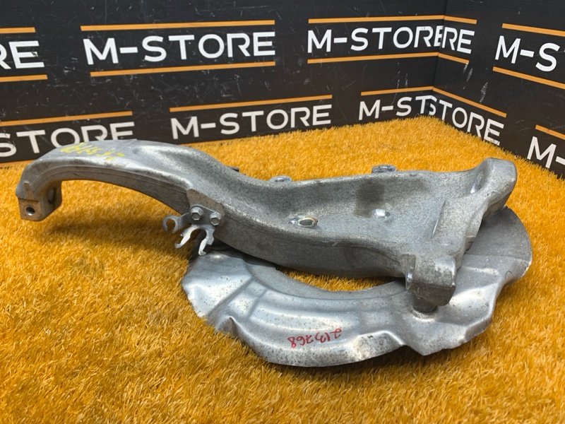 кулак поворотный, 1340 рублей, Красноярск