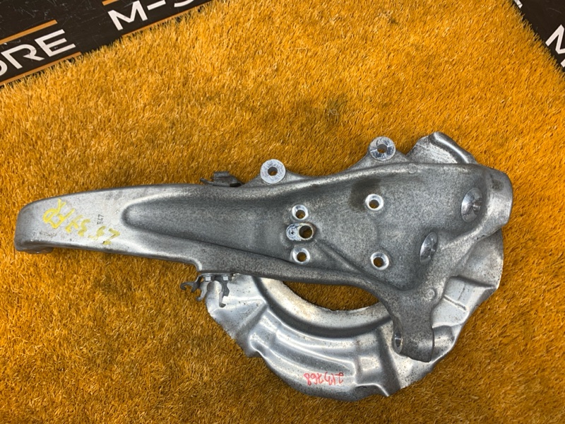 кулак поворотный, 1340 рублей, Красноярск