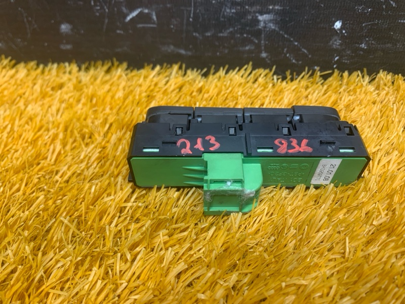 кнопка памяти сидений, 1900 рублей, Красноярск