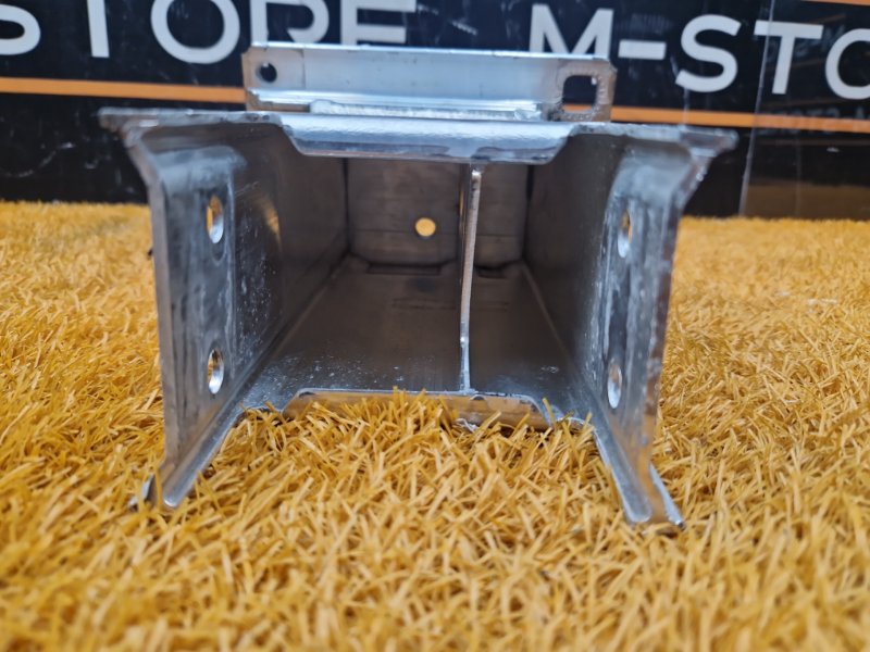 кронштейн усилителя бампера, 620 рублей, Красноярск