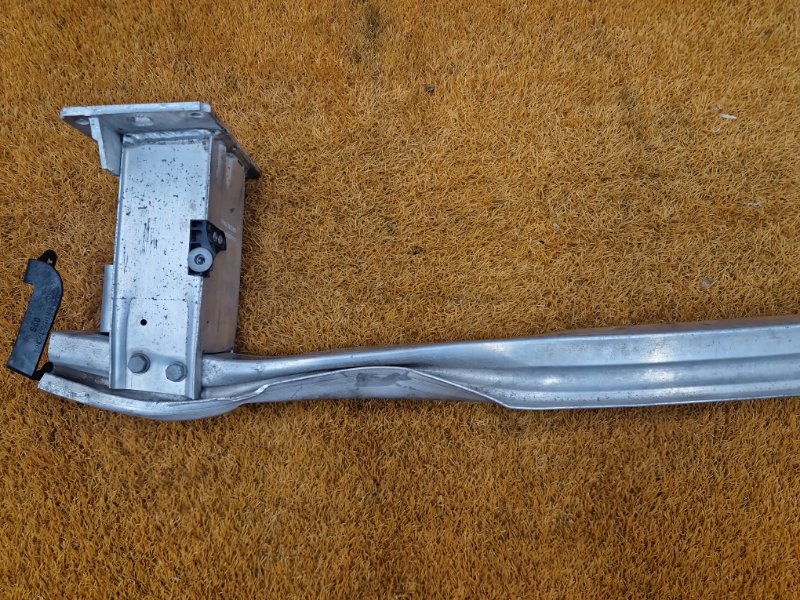 усилитель бампера, 3500 рублей, Красноярск