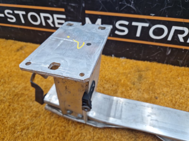 усилитель бампера, 3500 рублей, Красноярск