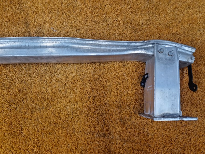 усилитель бампера, 3500 рублей, Красноярск