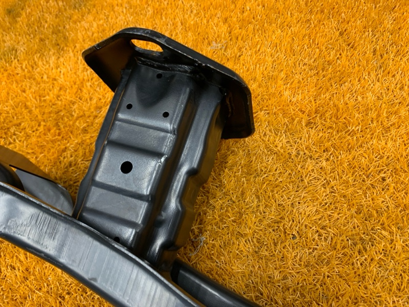 усилитель бампера, 3550 рублей, Красноярск