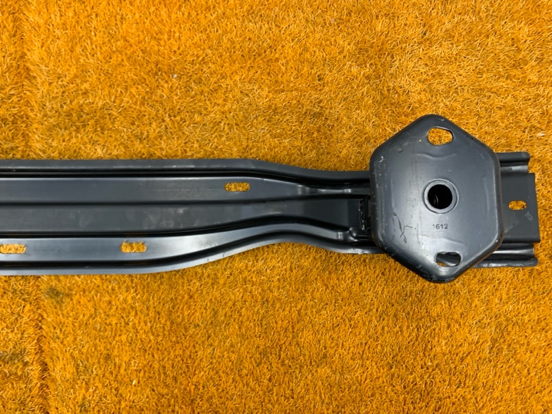 усилитель бампера, 3550 рублей, Красноярск