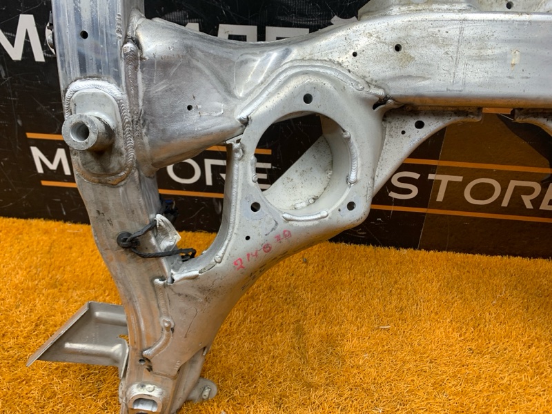 Балка поперечная (подрамник), 5740 рублей, Красноярск