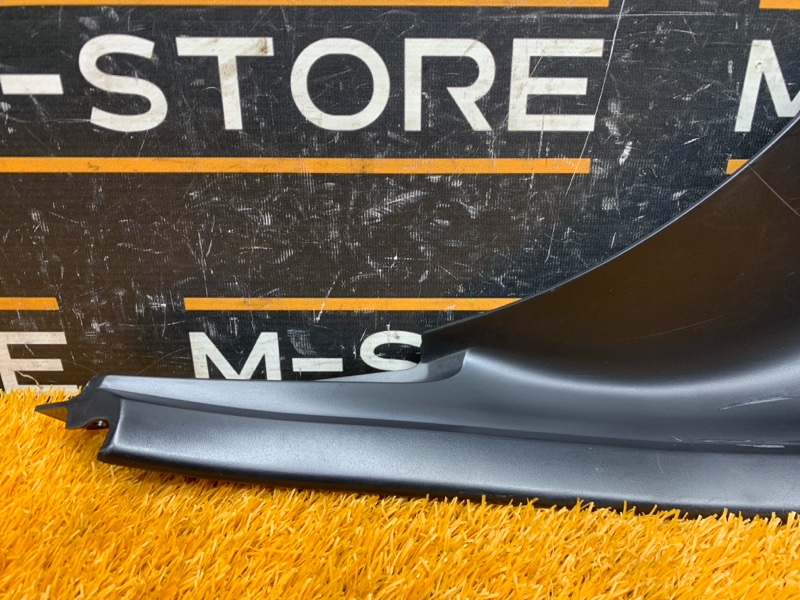 Накладка на порог салона, 200 рублей, Красноярск