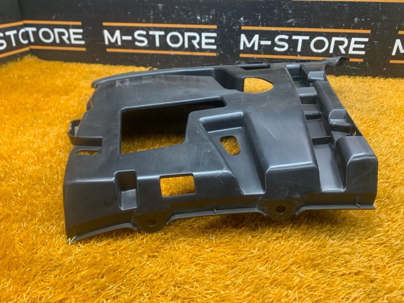 крепление бампера, 1210 рублей, Красноярск