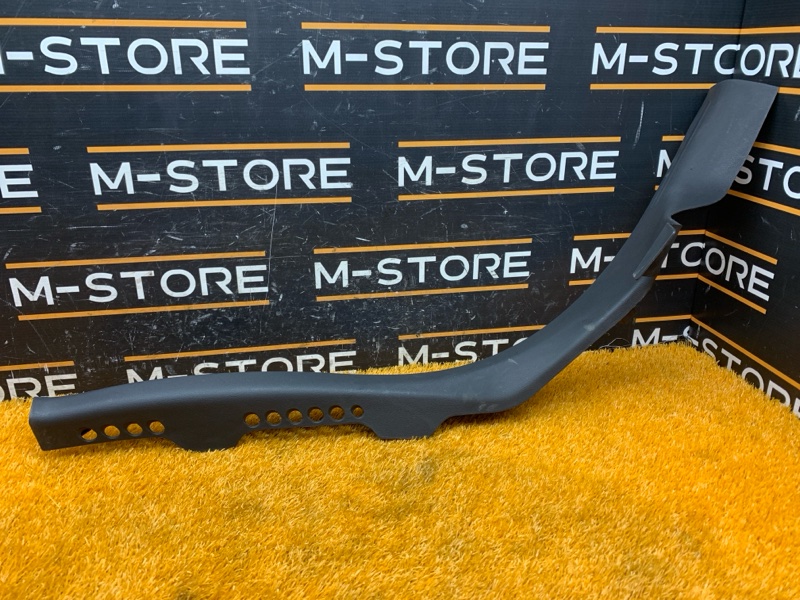 Накладка на порог салона, 350 рублей, Красноярск