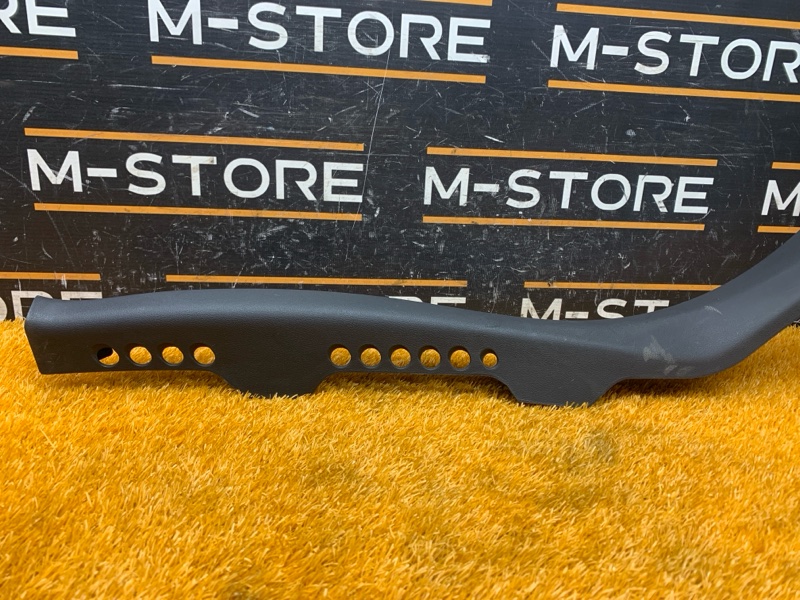 Накладка на порог салона, 350 рублей, Красноярск