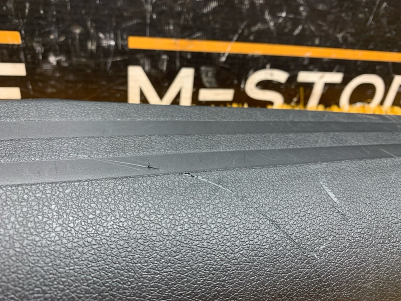 Накладка на порог салона, 350 рублей, Красноярск