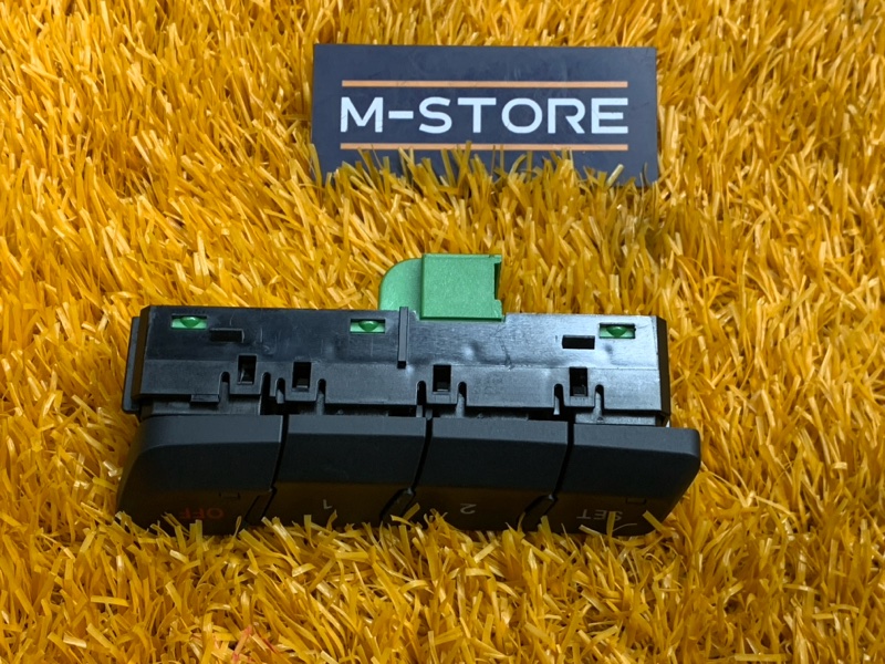 кнопка памяти сидений, 600 рублей, Красноярск