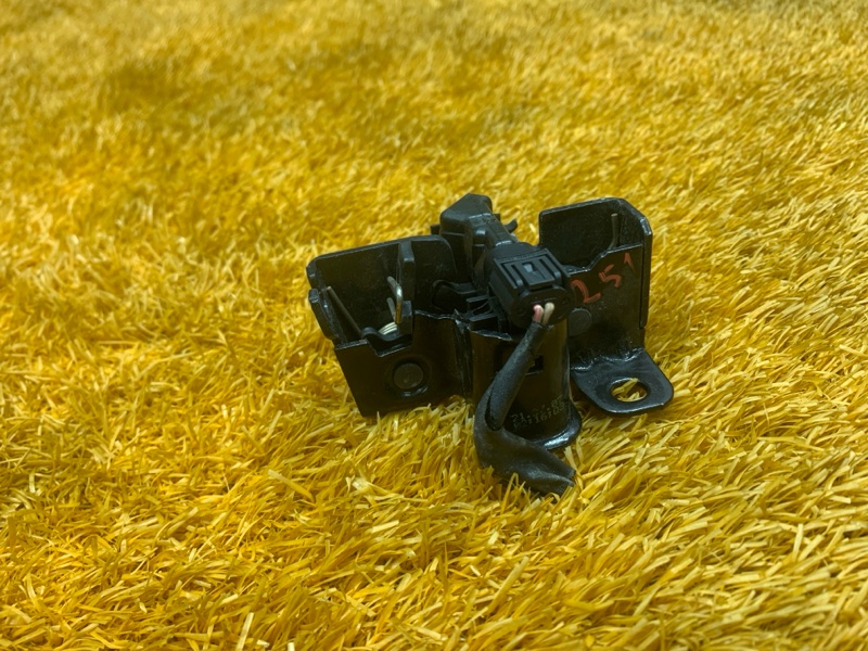 замок капота, 300 рублей, Красноярск