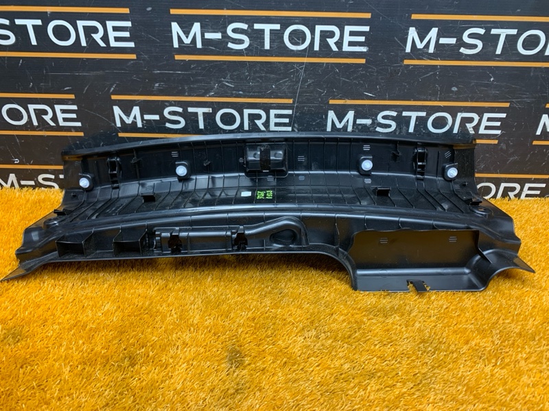 обшивка двери багажника, 1600 рублей, Красноярск