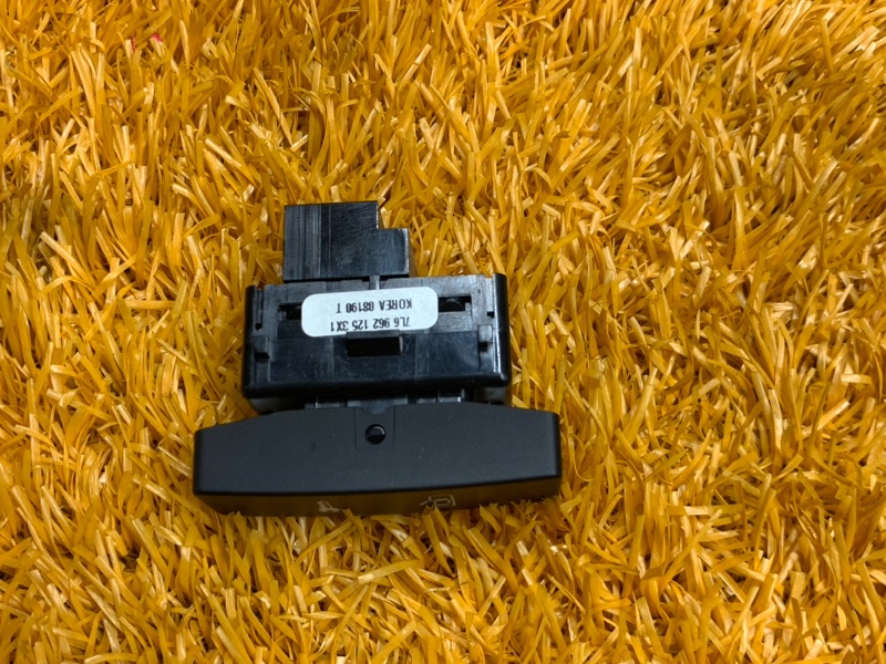 Кнопка центрального замка, 100 рублей, Красноярск