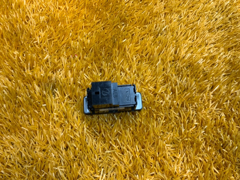 Кнопка центрального замка, 100 рублей, Красноярск