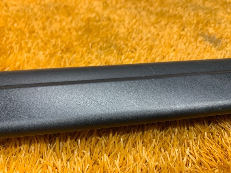 Накладка на порог салона, 200 рублей, Красноярск