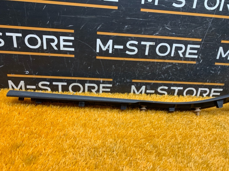 Накладка на порог салона, 300 рублей, Красноярск