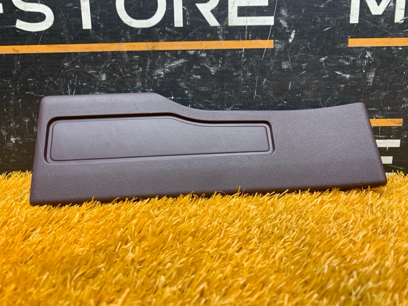 Накладка на порог салона, 620 рублей, Красноярск