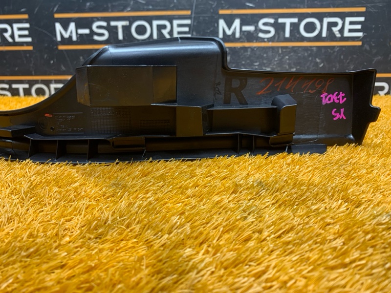 Накладка на порог салона, 260 рублей, Красноярск