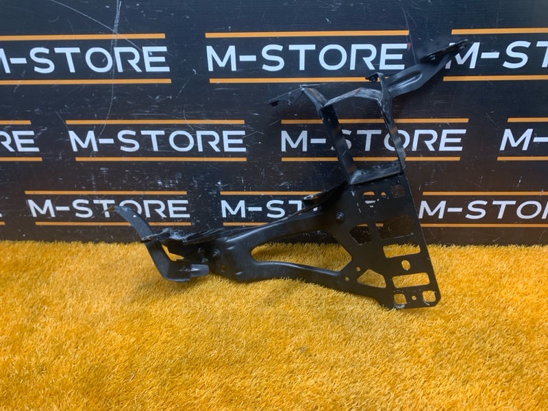 кронштейн фары, 1400 рублей, Красноярск