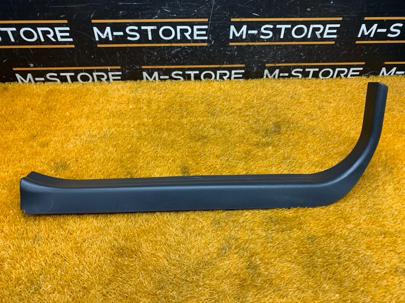 Накладка на порог салона, 350 рублей, Красноярск