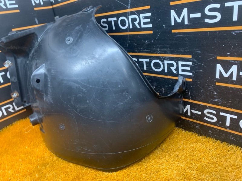 подкрылок, 600 рублей, Красноярск