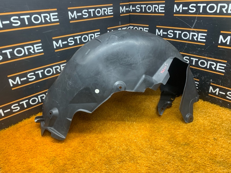 подкрылок, 700 рублей, Красноярск