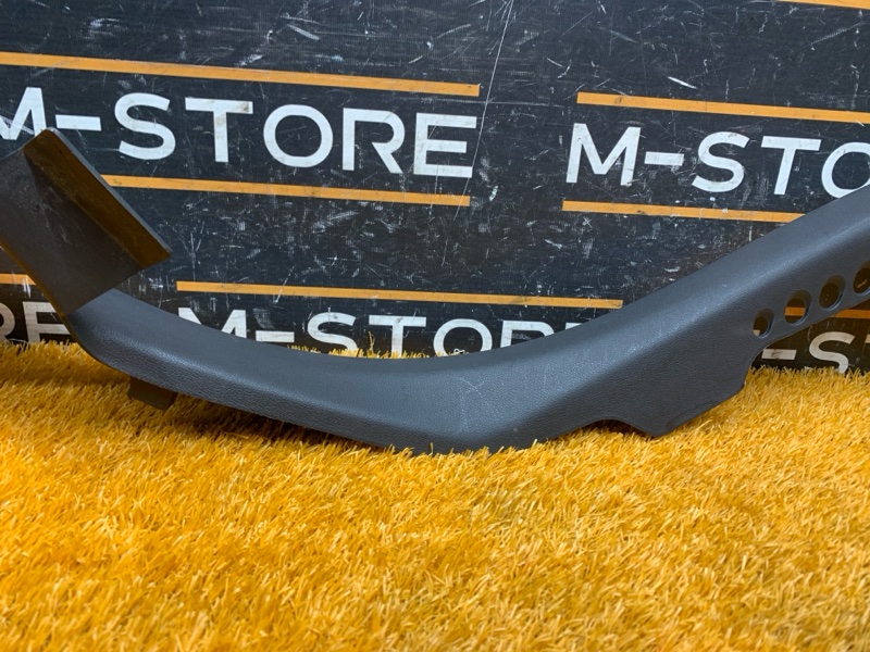 Накладка на порог салона, 200 рублей, Красноярск