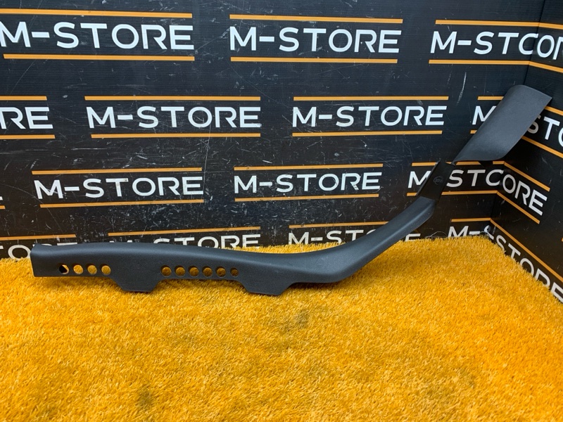 Накладка на порог салона, 350 рублей, Красноярск