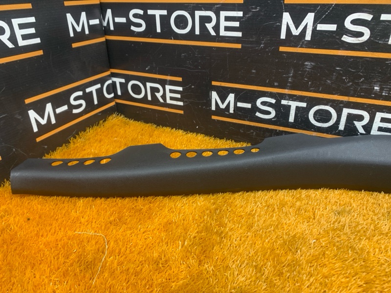 Накладка на порог салона, 350 рублей, Красноярск