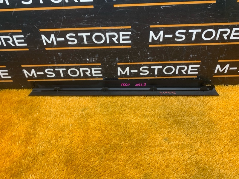 Накладка на порог салона, 350 рублей, Красноярск