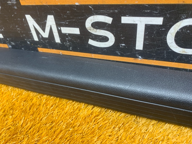 Накладка на порог салона, 350 рублей, Красноярск