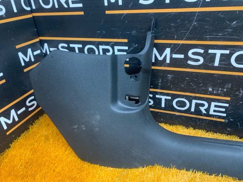 Накладка на порог салона, 660 рублей, Красноярск