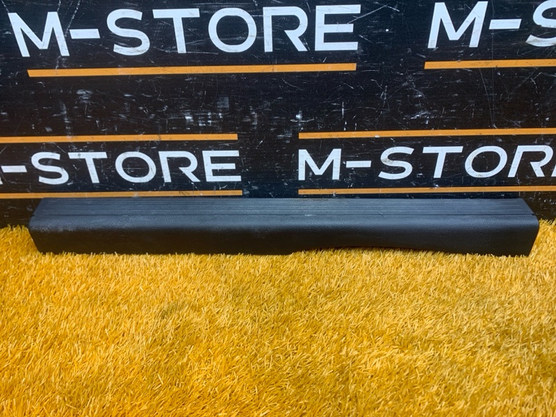 Накладка на порог салона, 400 рублей, Красноярск