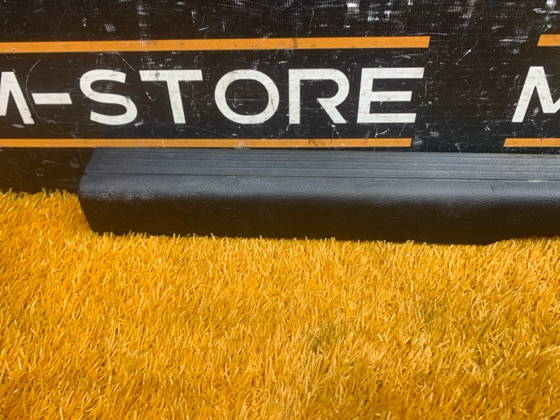 Накладка на порог салона, 400 рублей, Красноярск